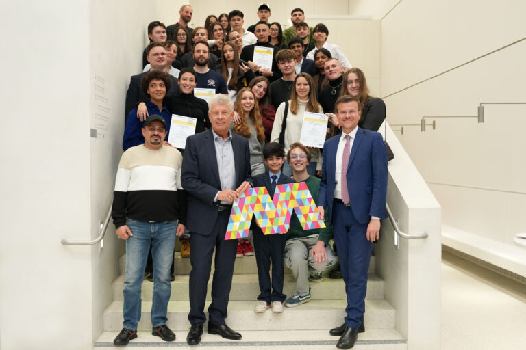 1.Preis des Mosaik-Jugendpreises 2024 für Menschenrechtsbildung